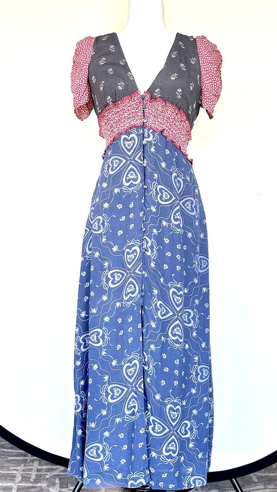 Kimchi Blue By Urban Outfitters Smocked Waist Dress Retail $79 Size S NWT