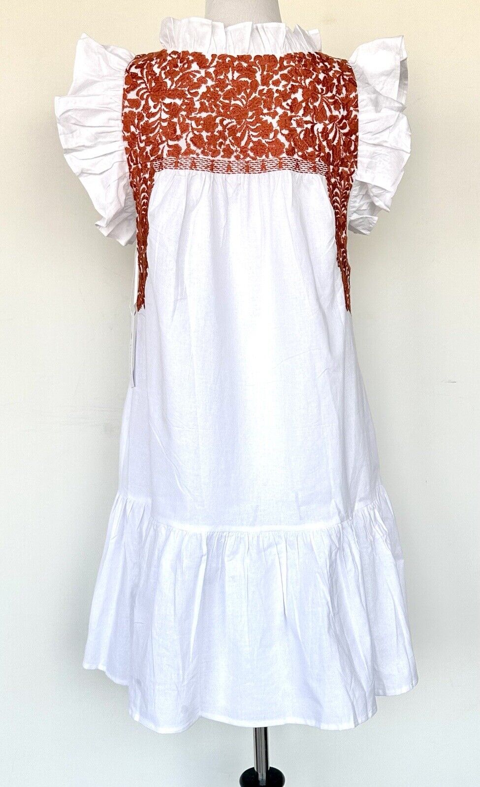 NWT J Marie embroidered Tiered Noel Dress size M Retail $128 Price $69 White Red