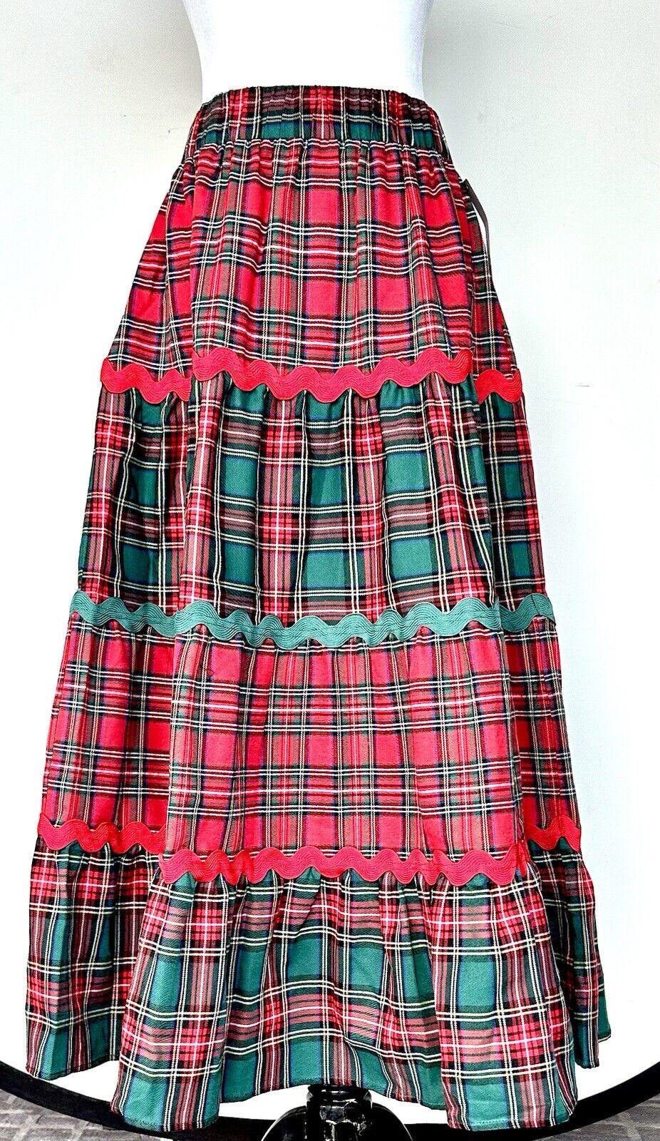 Aura Tartan Plaid Midi Skirt Ric Rac Detail Retails $84 XS