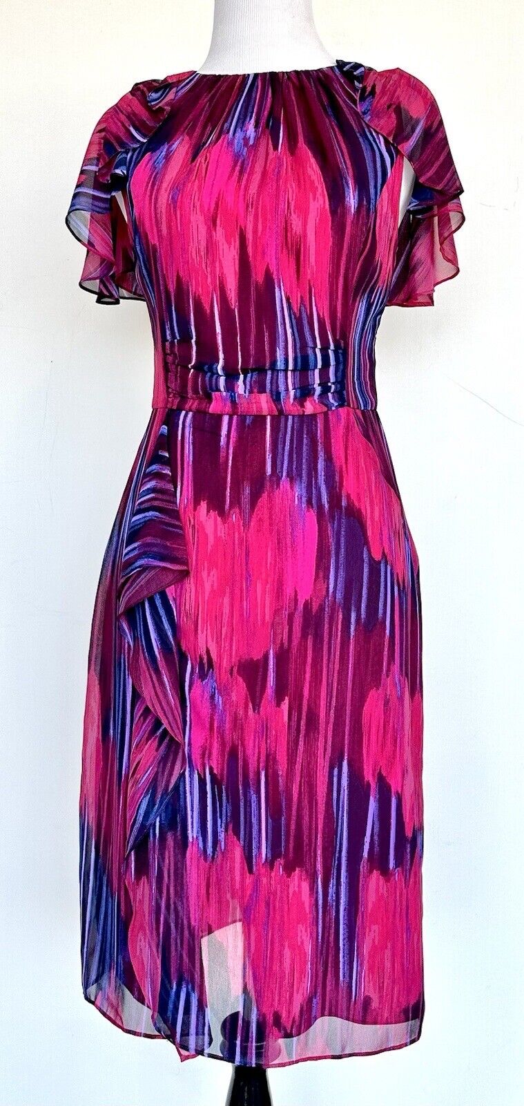 Halston Heritage Flutter Sleeve Fuchsia Dress Retails $325 Price $89 Size 2
