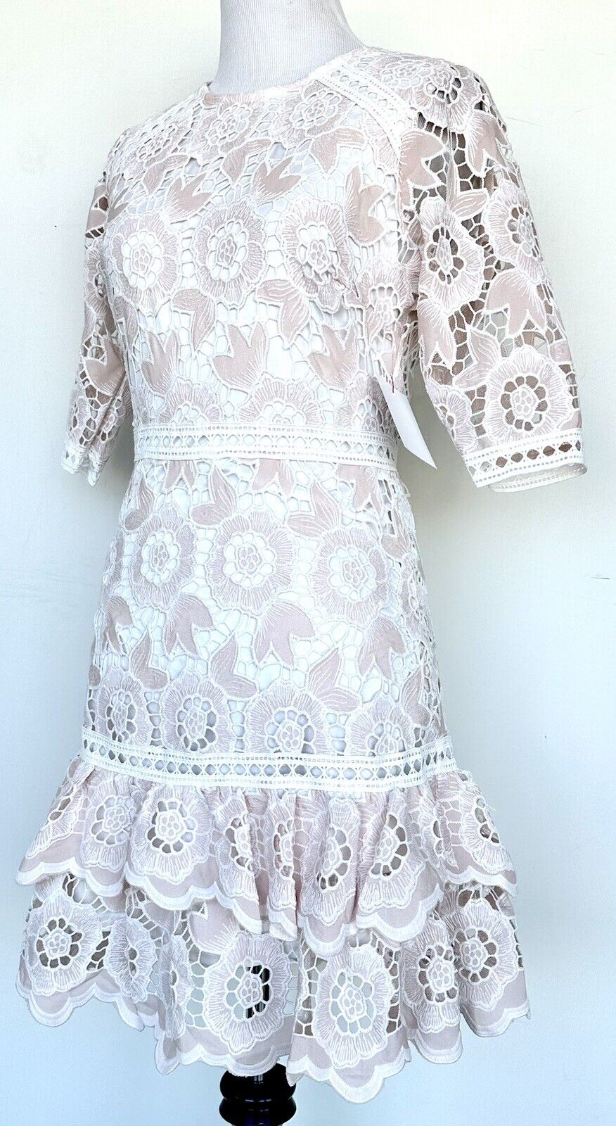 Just Me Pale Pink White Lace Dress Price $88 Size S NWT Ruffle Hem