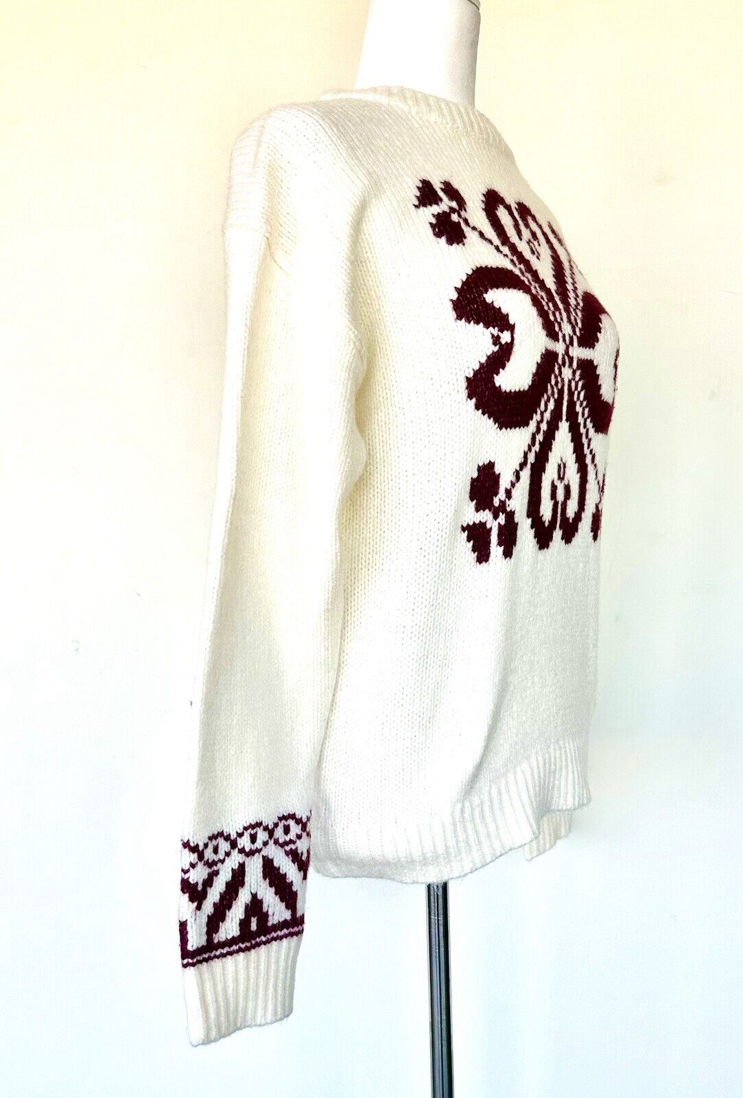 NWT SUNDANCE SNOW HAVEN SWEATER BURGUNDY IVORY Retails $118 Size XS