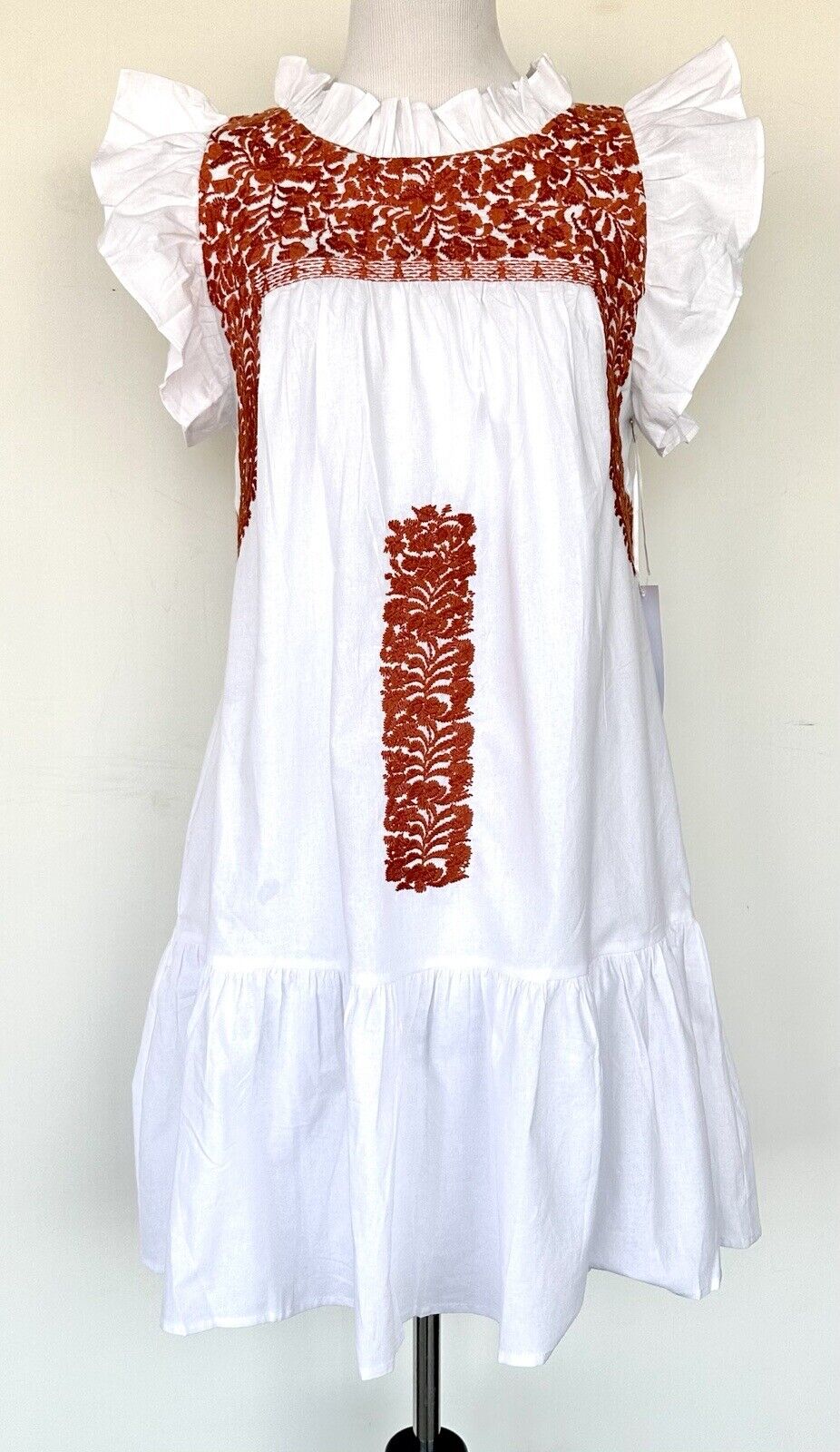 NWT J Marie embroidered Tiered Noel Dress size M Retail $128 Price $69 White Red