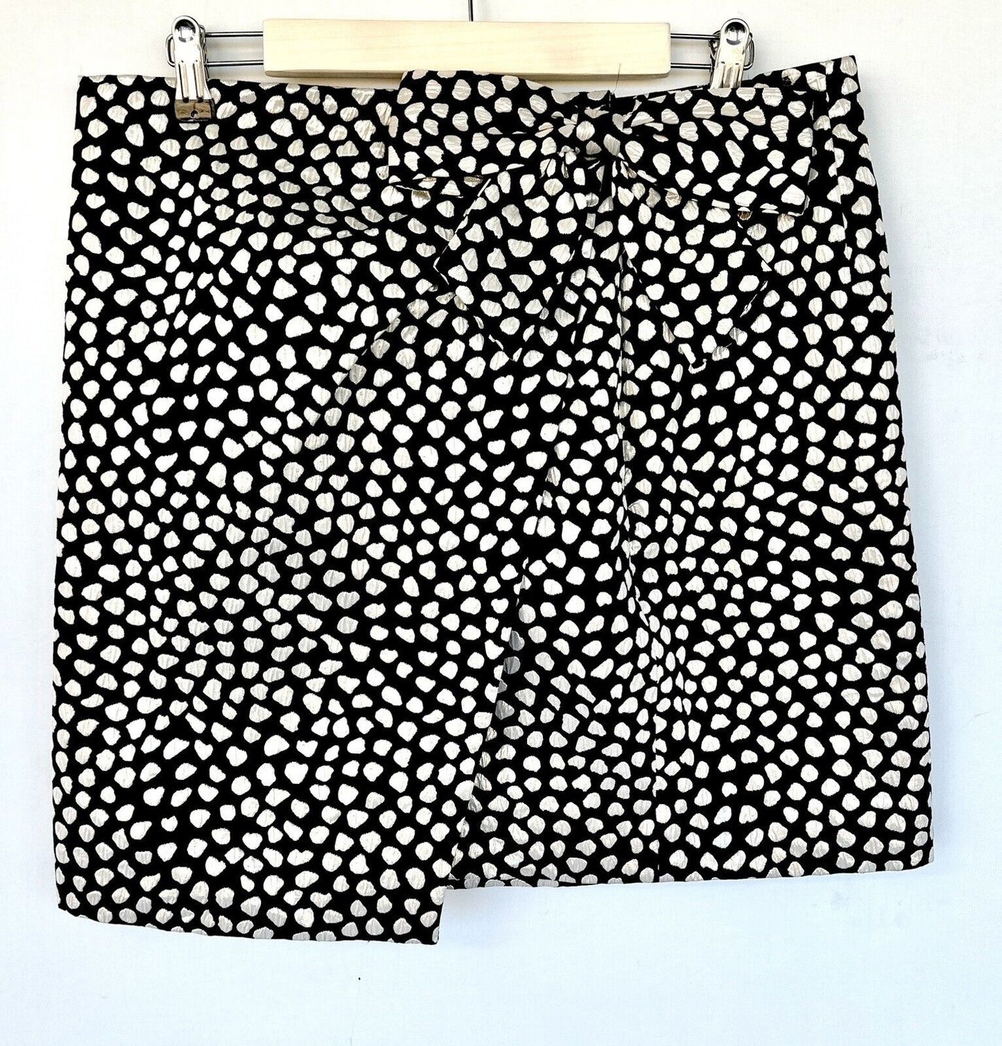 J Crew Metallic Gold And Black Mini Wrap Skirt Jaquard NWT Retail $80 Size 14