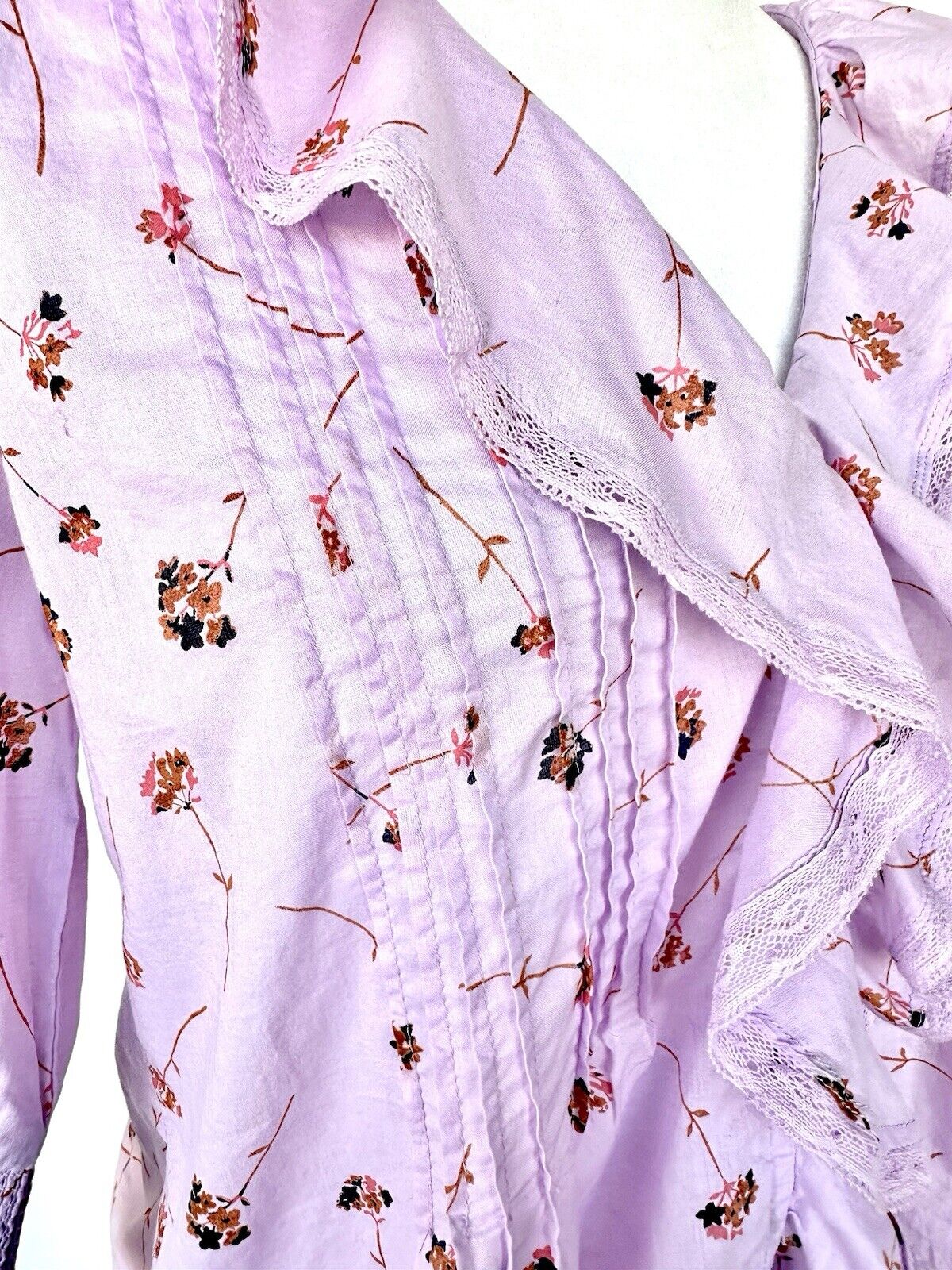Sundance Beatrice Ruffle Blouse Lavender Retails $108 NWT