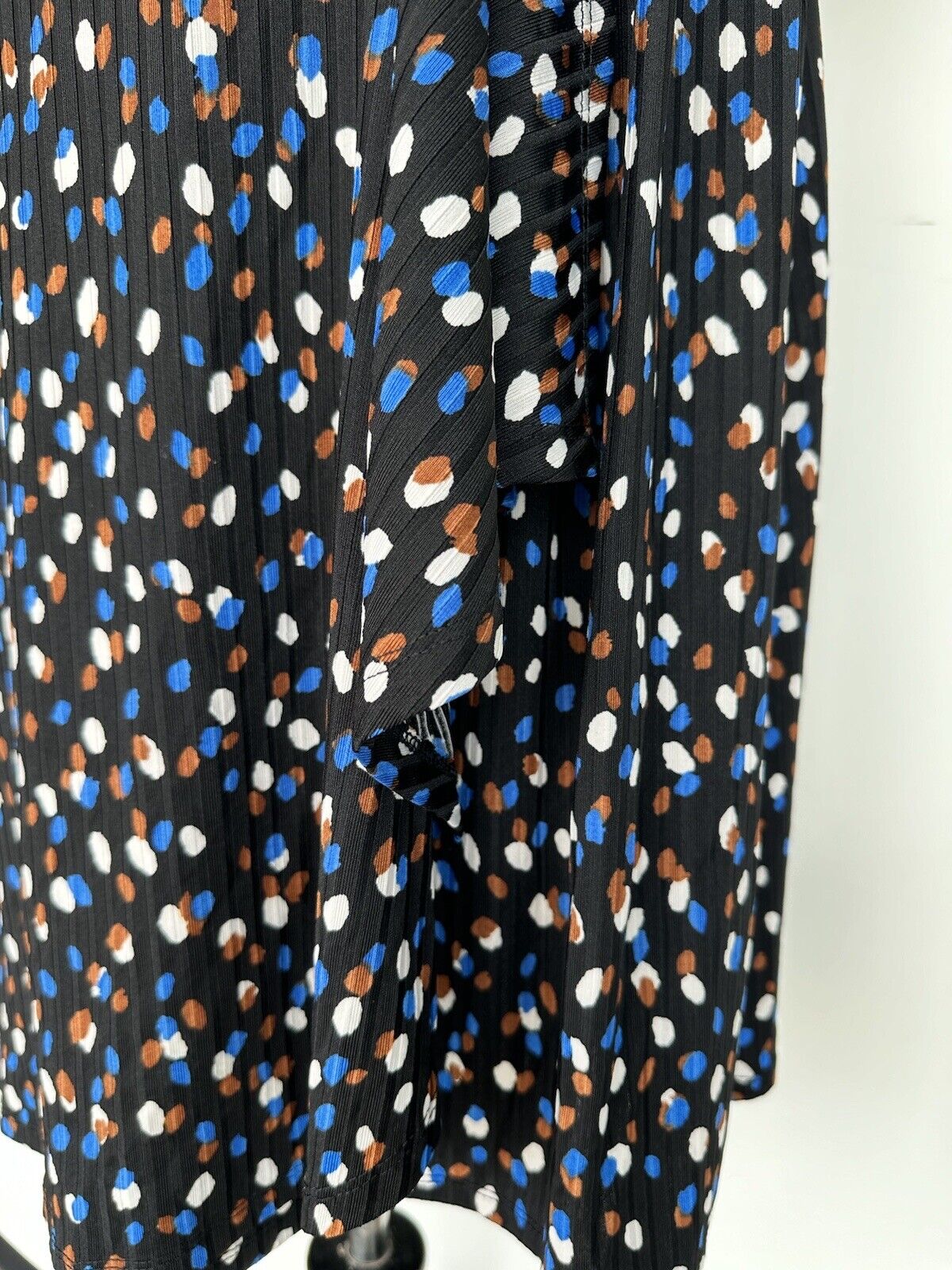 SIGNATURE BY ROBBIE BEE Black Spot Faux Wrap Dress Retail $79 Stretch Size MP