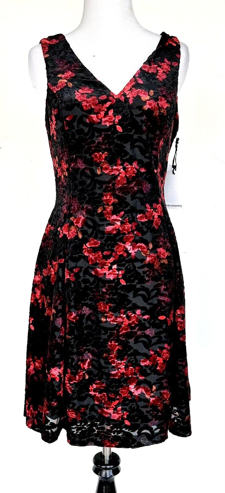 KENSIE Red & Black Velvet Burnout Dress Size 2 RETAIL $108 Price $65 Mulberry