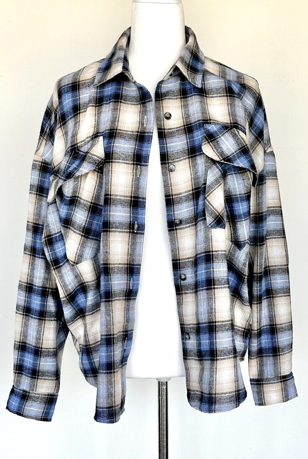 By Together Plaid Shirt Oversized Slouch Shirt. Retail $74 Price $39 Size Small