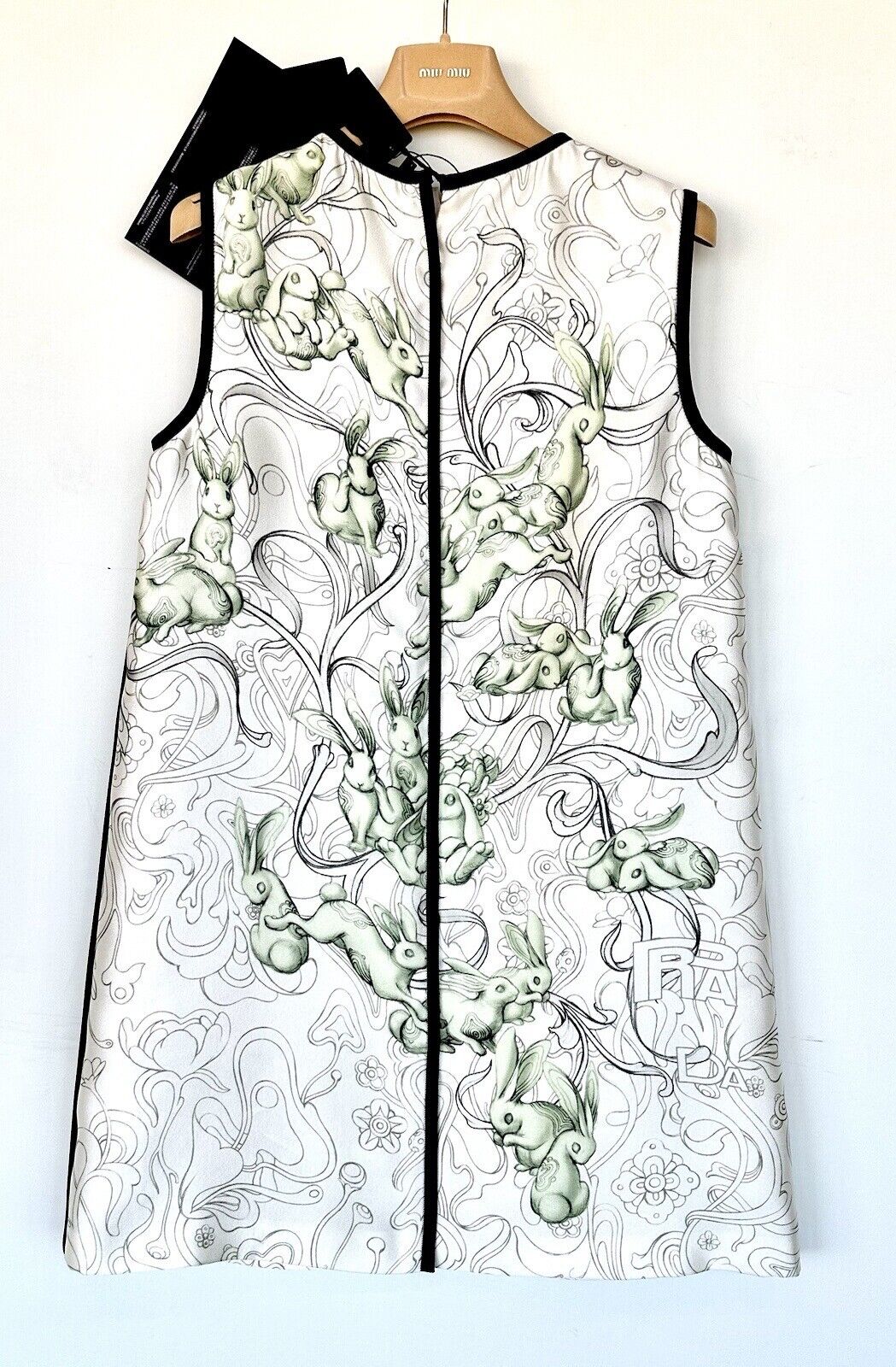 Prada Dress. NWT Size Italian 42 US 4 ( M) Retails $2340 Price $665