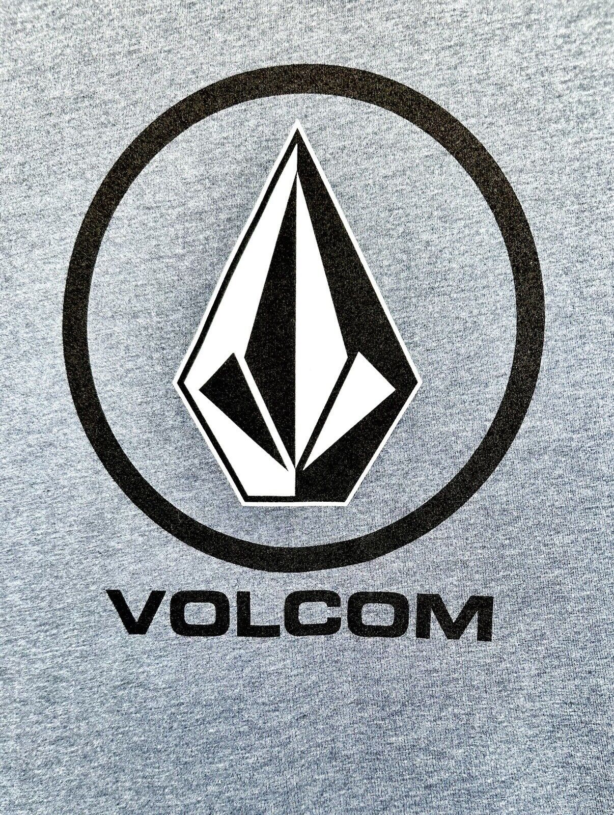 Volcom Men's Long Sleeve Euro Corpo Long Sleeve Tee Price $27 Size XL