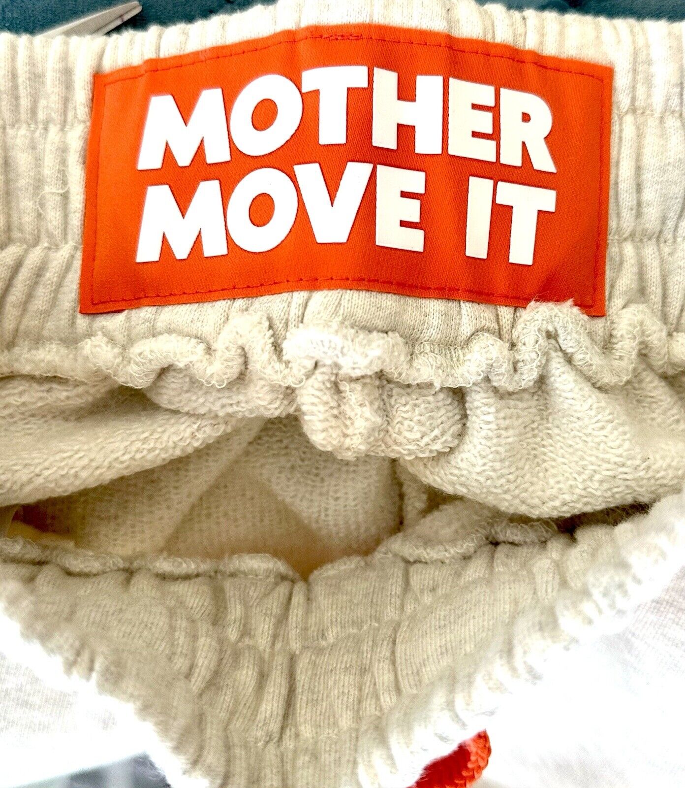 Mother The Knock Out Shorts Retail $148 Price $64 XS Oatmeal Color