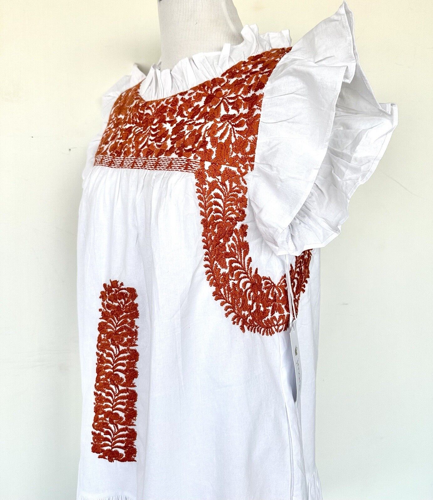 NWT J Marie embroidered Tiered Noel Dress size M Retail $128 Price $69 White Red