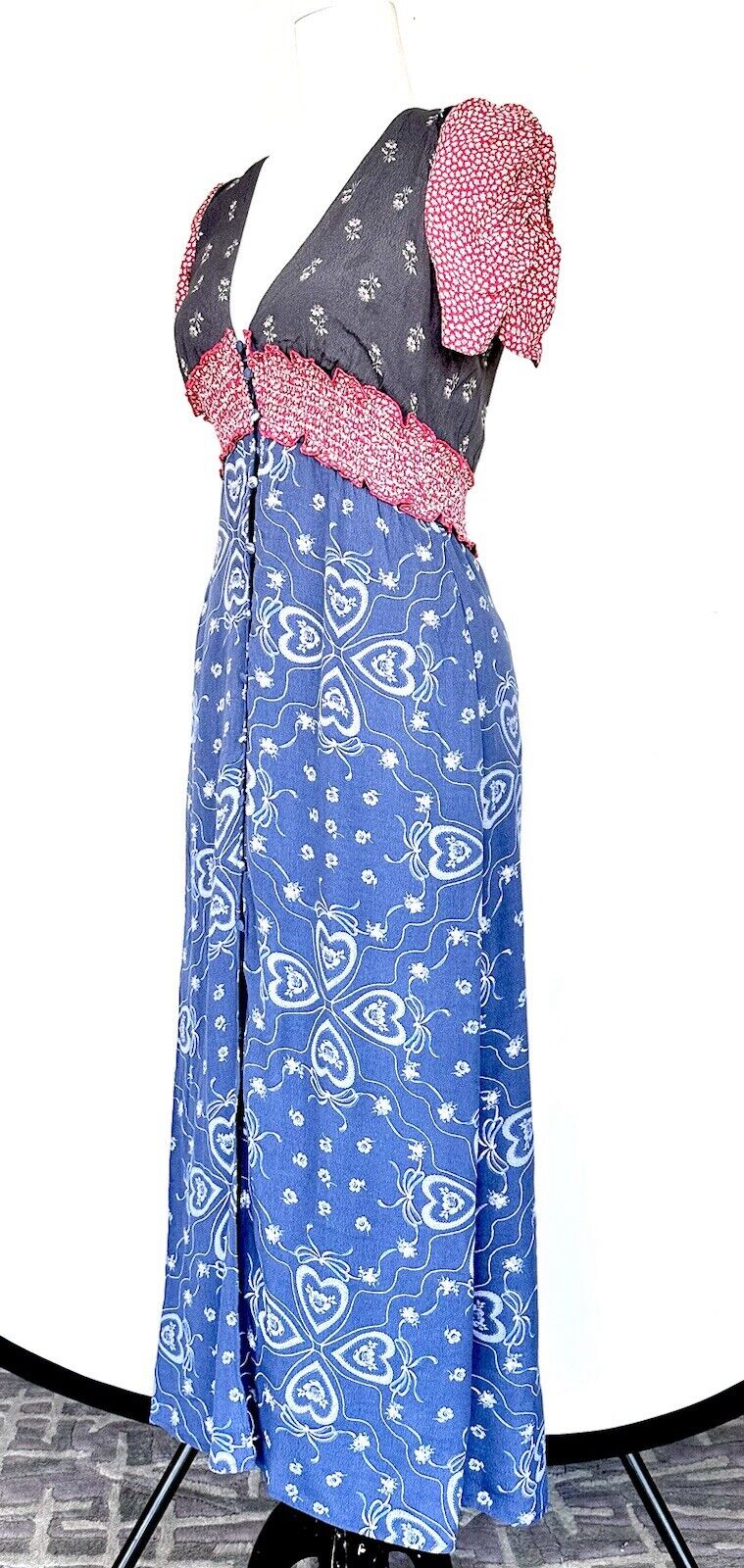 Kimchi Blue By Urban Outfitters Smocked Waist Dress Retail $79 Size S NWT