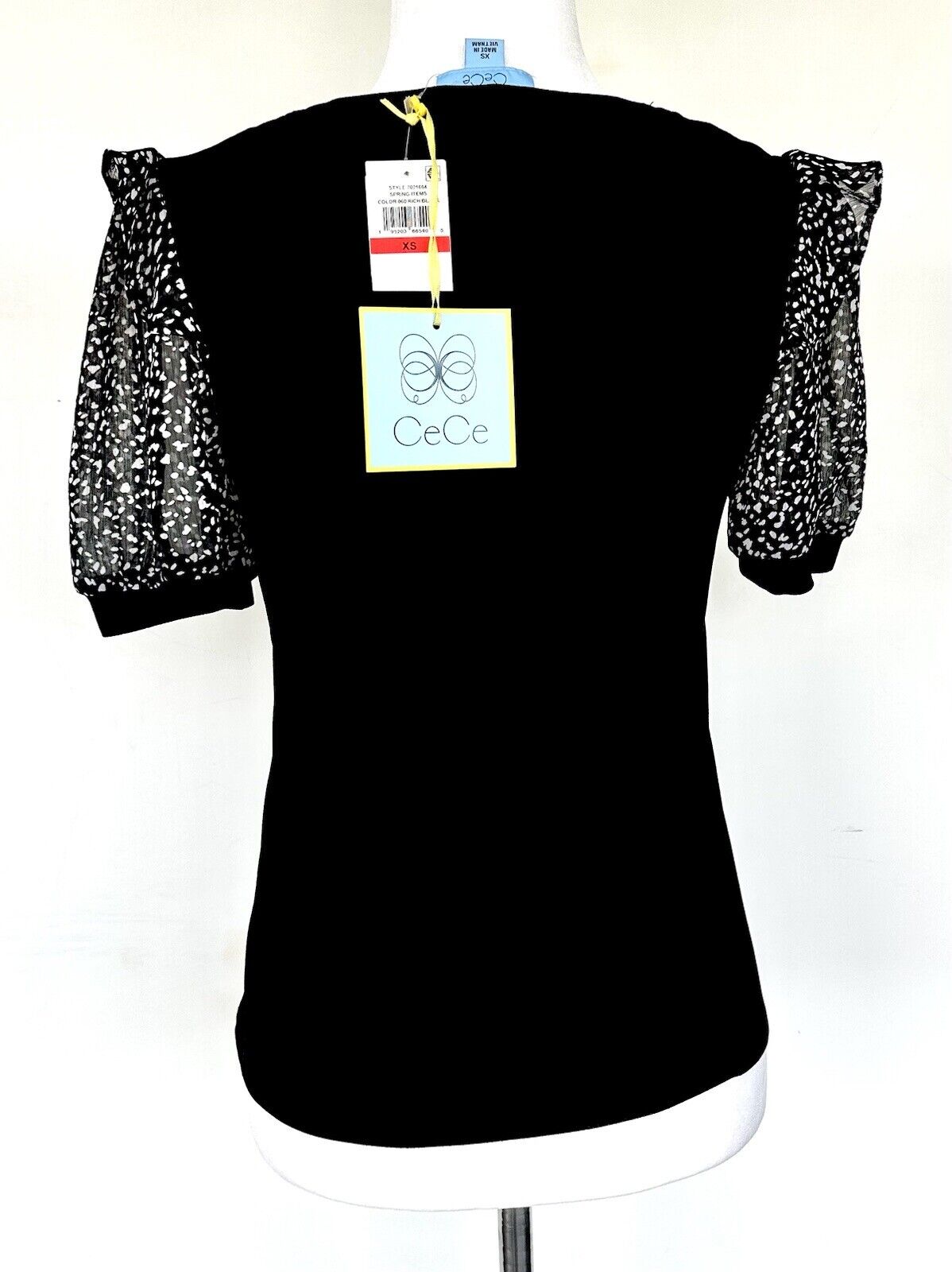 CeCe Puff-Sleeve Top. Black w/polka dot SS NWT Chiffon Sleeve Retail $69 XS