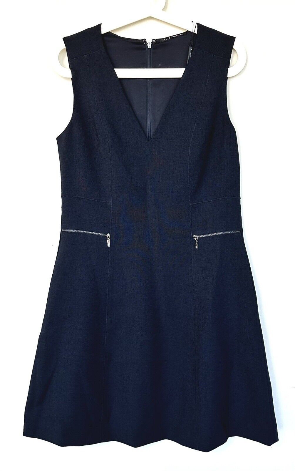 Elie Tahari Black Sleeveless Woven Dress Retails  $348 Size 8 Zip Pockets