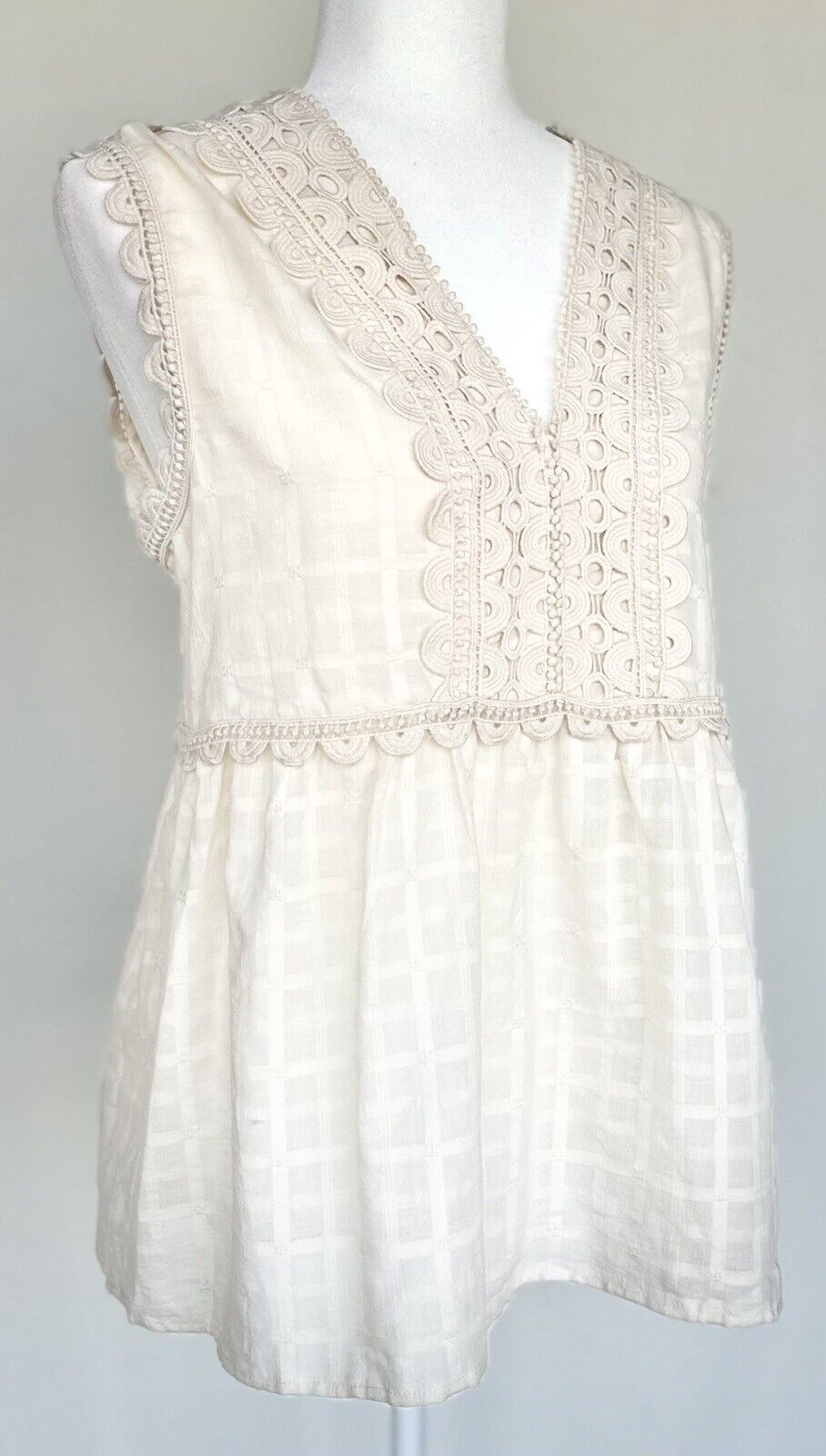 Max Studio Embroidered Cotton Tunic Size L Retails $88 Price $45 NWT