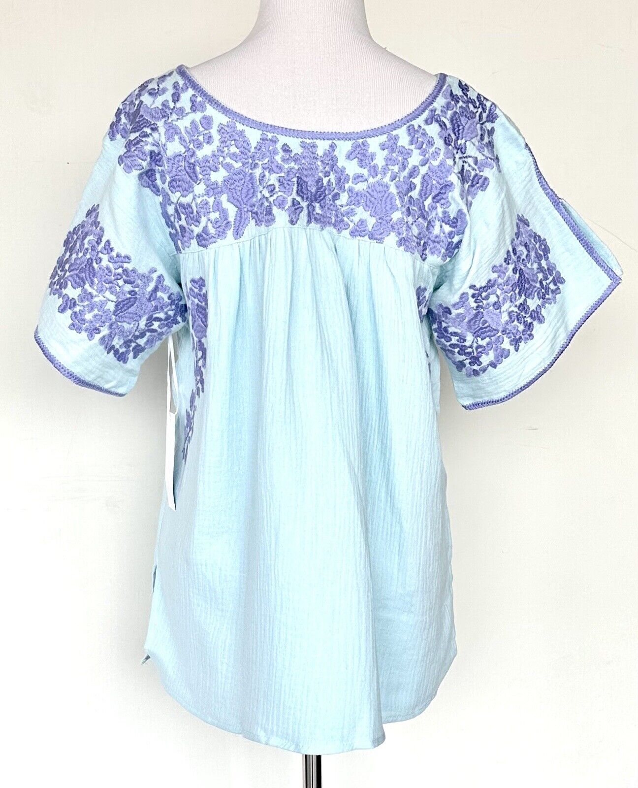 J Marie embroidered Camdyn Top size S Retail $114 Blue / Lilac NWT Soft Rayon