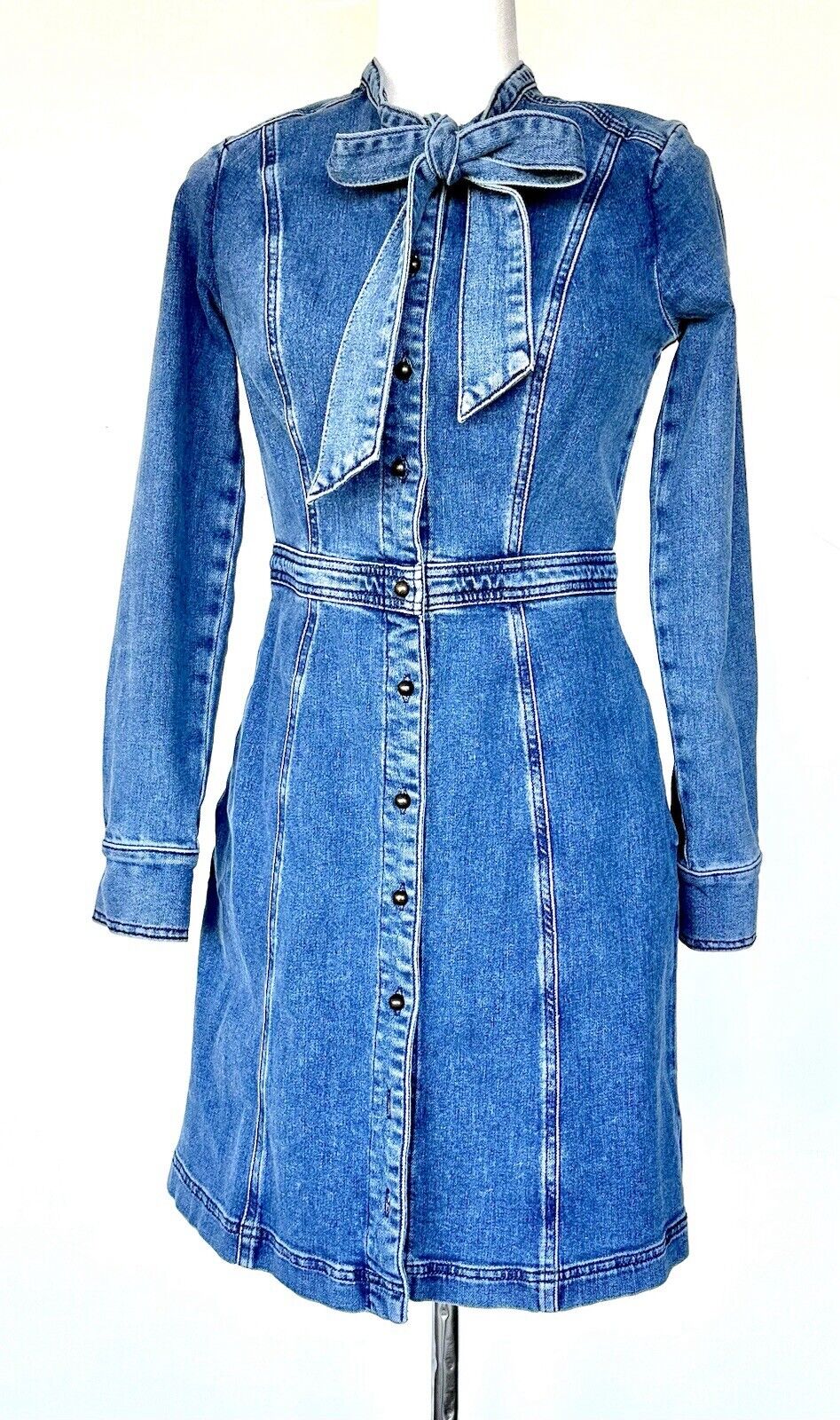 Boden Elspeth Denim Tie Neck Dress Retail $169 Size 2 NWT