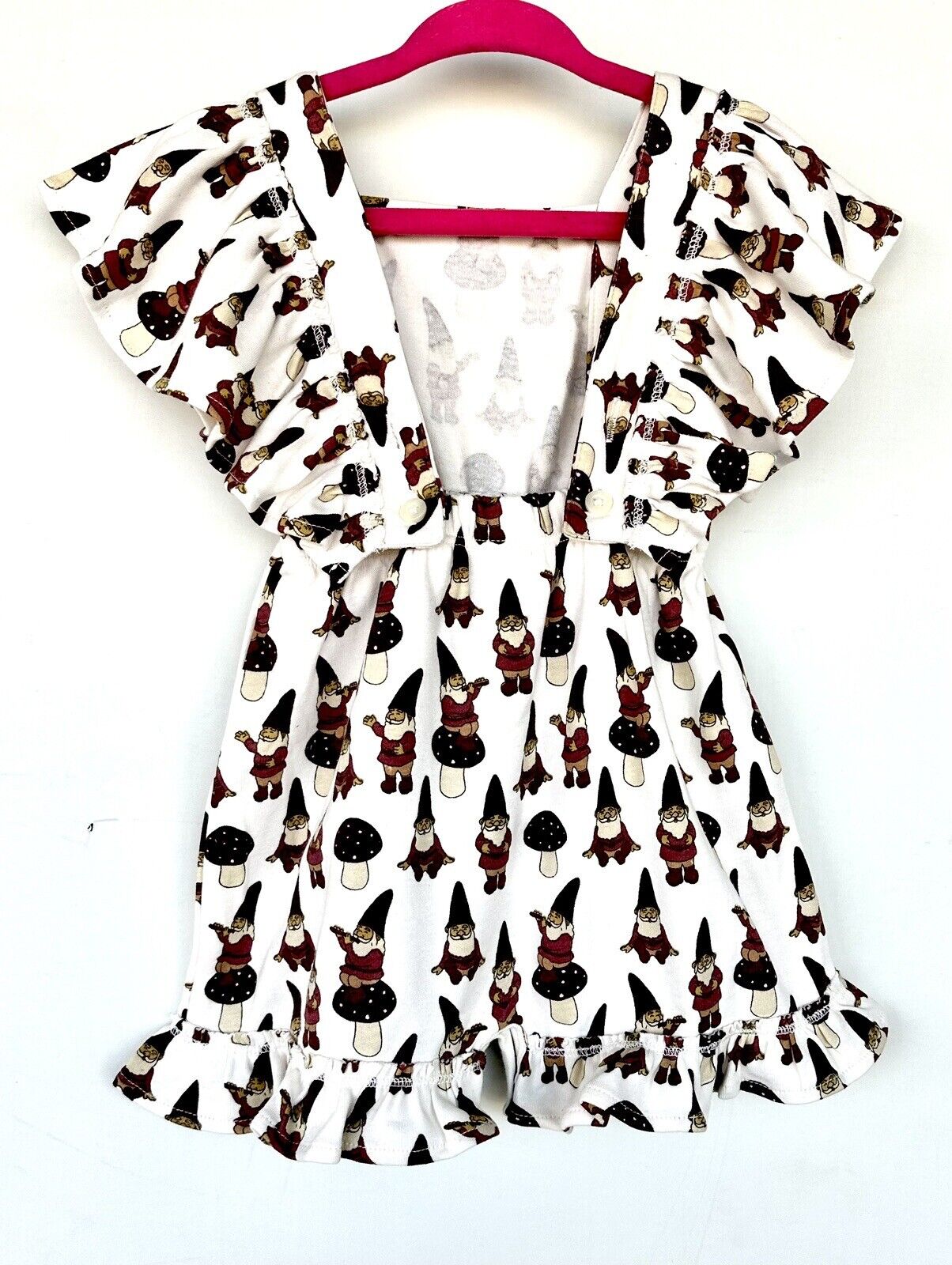 Kate Quinn Ruffle Strap Shortie Romper Gnome Retail $38 6-12 M Adjustable Strap