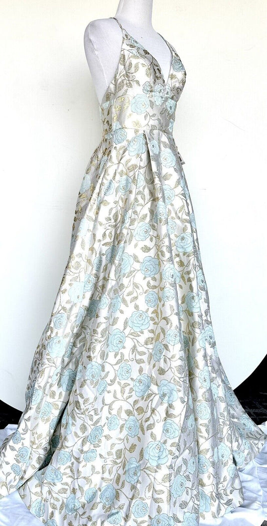 TLC Say Yes To The Prom Ivory  Dress Gown Retail $149 Price $99 Size 1/2 (XS)