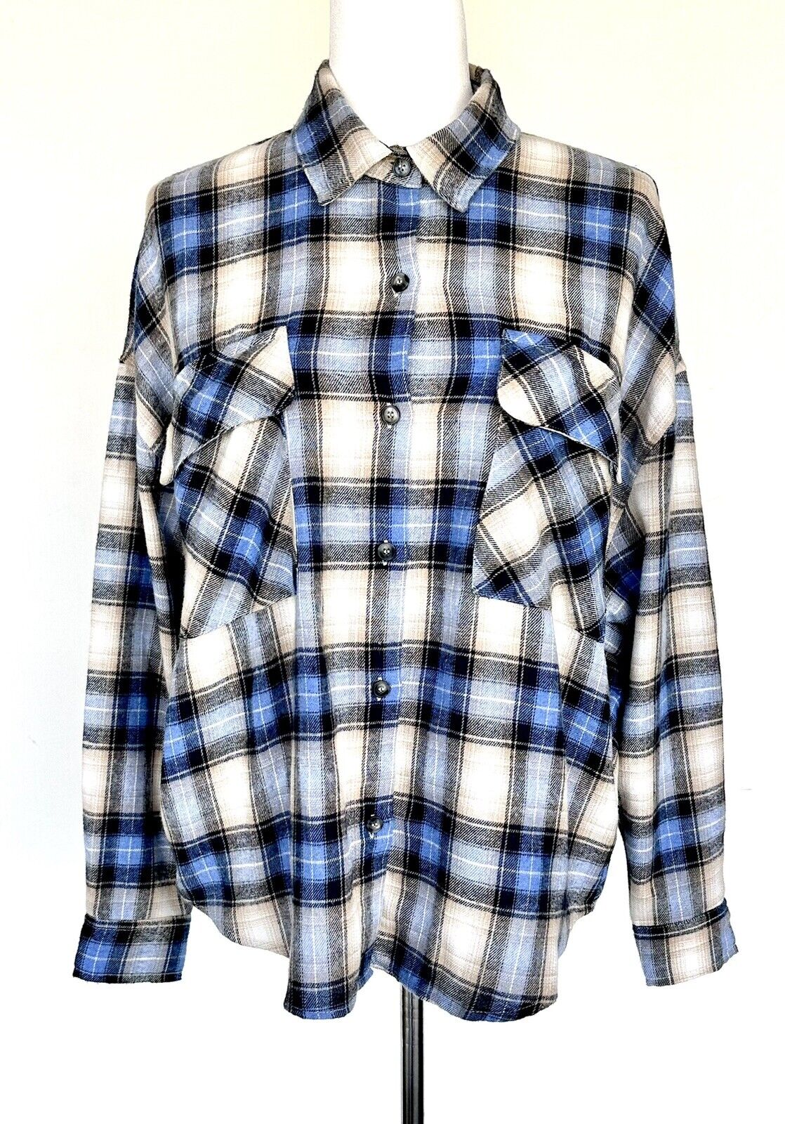 By Together Plaid Shirt Oversized Slouch Shirt. Retail $74 Price $39 Size Small