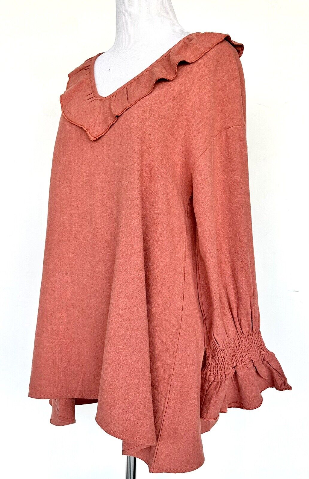 Paisley Vine Linen Mix Ruffle Neck Tunic Top Rust NWT $58 Smocked Cuff Small