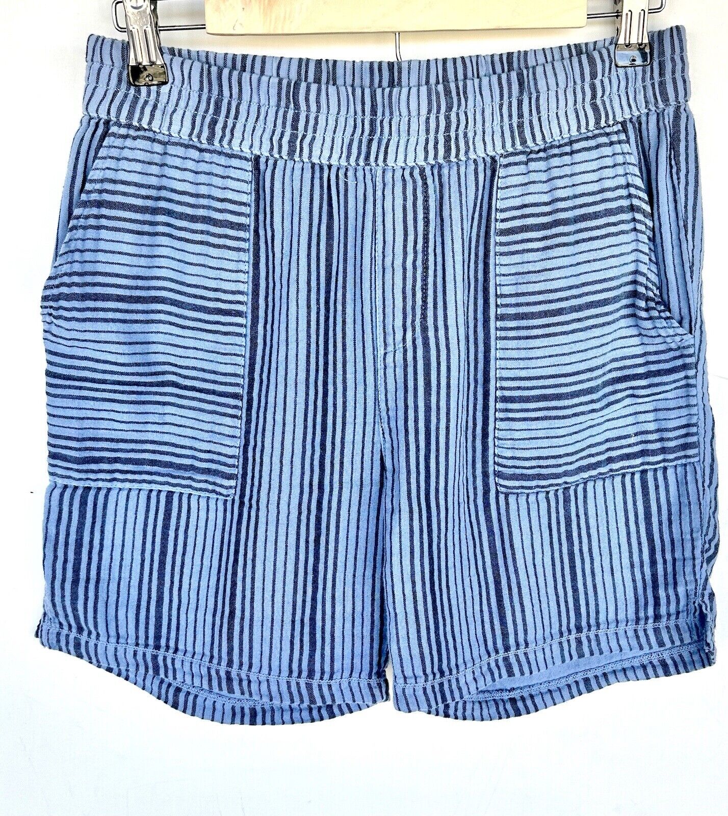 Sundance Mododoc Blue Stripe Indiana Cotton Short Retail $68 XS