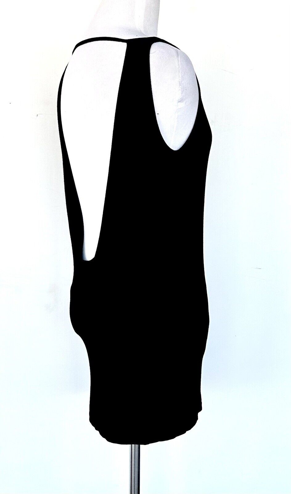 Ali & Jay Black Sleeveless Open Back Top Black Retail $138 XS