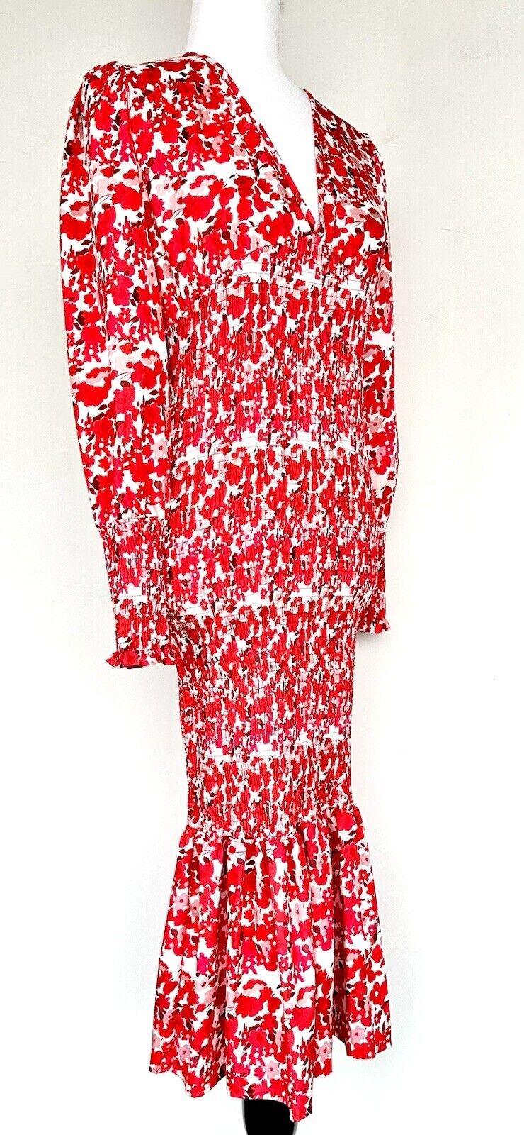Dolce Smocked Red LS Floral Dress Size Small Bodycon