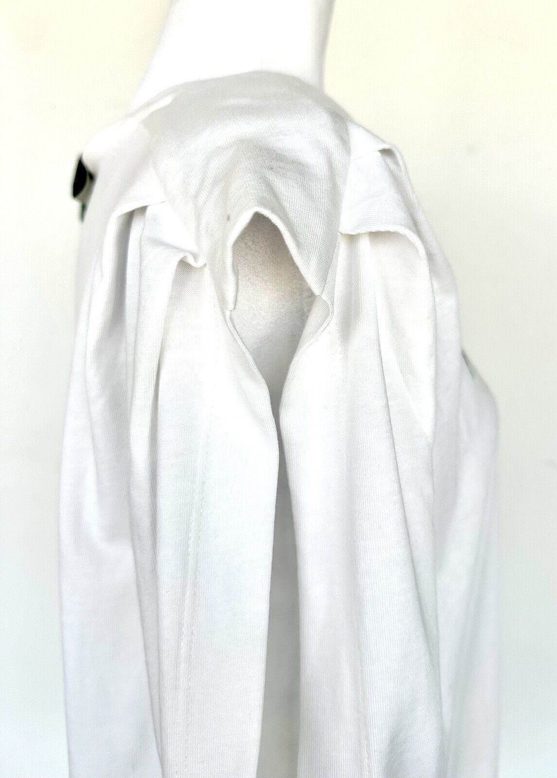 Farm Rio Parrot Palm Leaf Top Pleated Shoulder Retails $80 NEW Small
