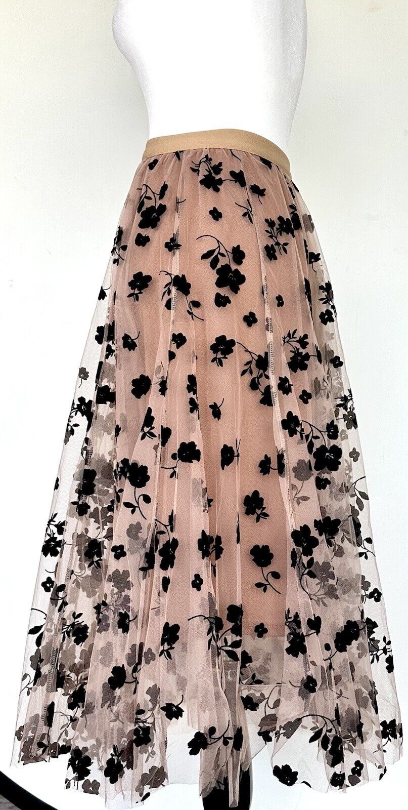 CHICWISH Tan/ Black Posy Double-Layer Mesh Midi Skirt NWT Size XS