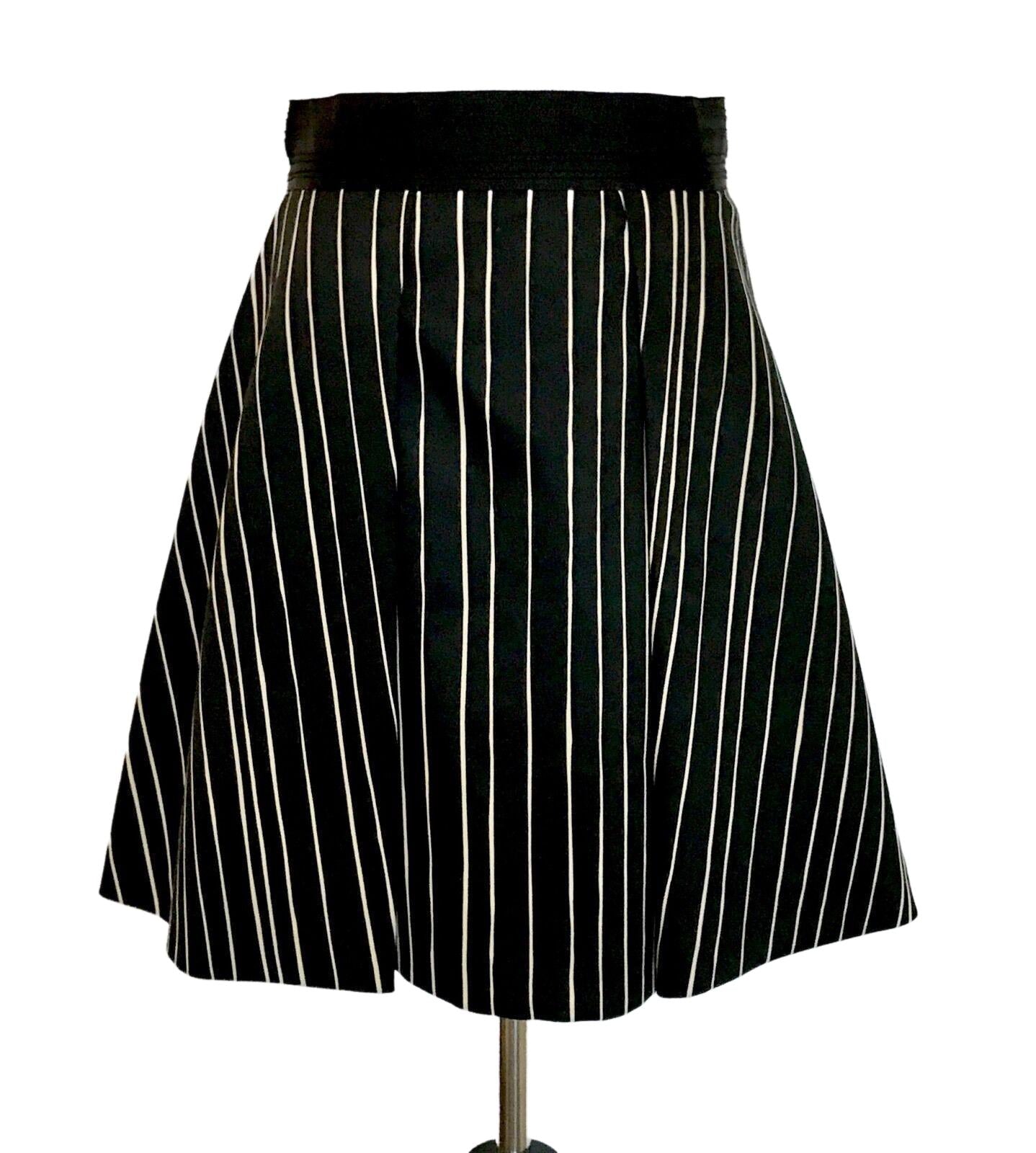 Alice + Olivia Black And White Stripe Skirt Retail $245 Price $75 NWT 6