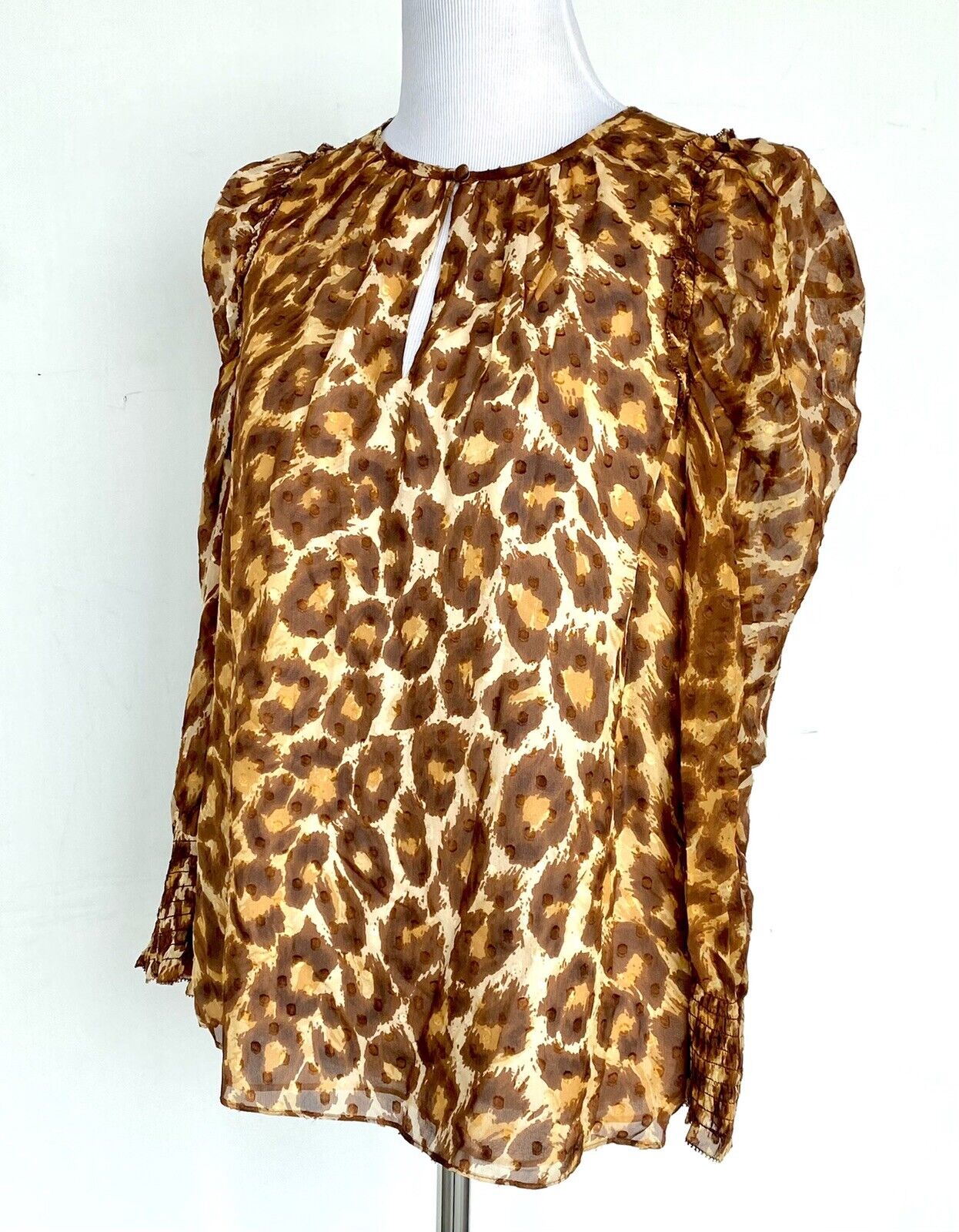 Kate Spade 100% Silk Animal Print Blouse NWT Retail $328  Price $115 Size S