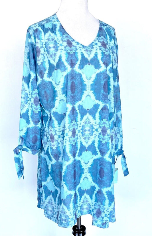 Apana swim coverup m blue sunburst Design Size M Price $38 NWT