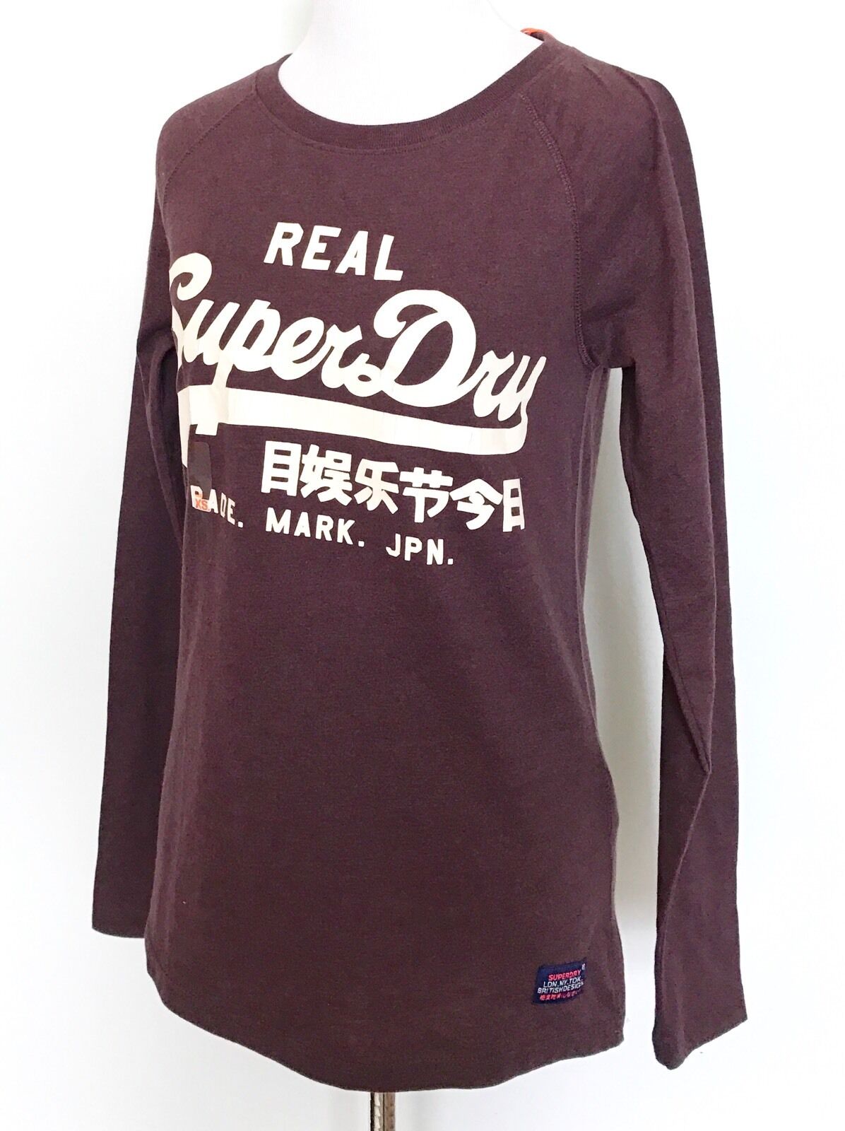 Superdry Vintage Logo Long Sleeve Tee NWT Size XS Retail $44 Price $33