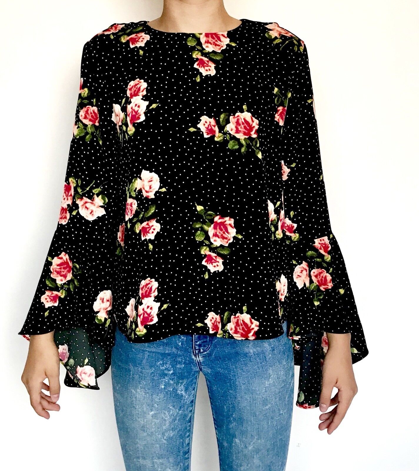 Catherine Malandrino Mini Dot Roses Top . NWT Size S Retail $68 Price $34