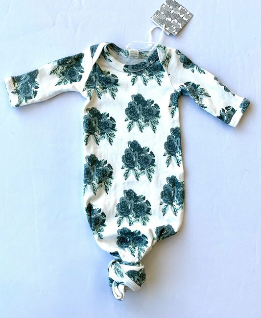 Kate Quinn 100% Organic Cotton Knotted Gown Retail $38 Price $28 0-3 M Roses