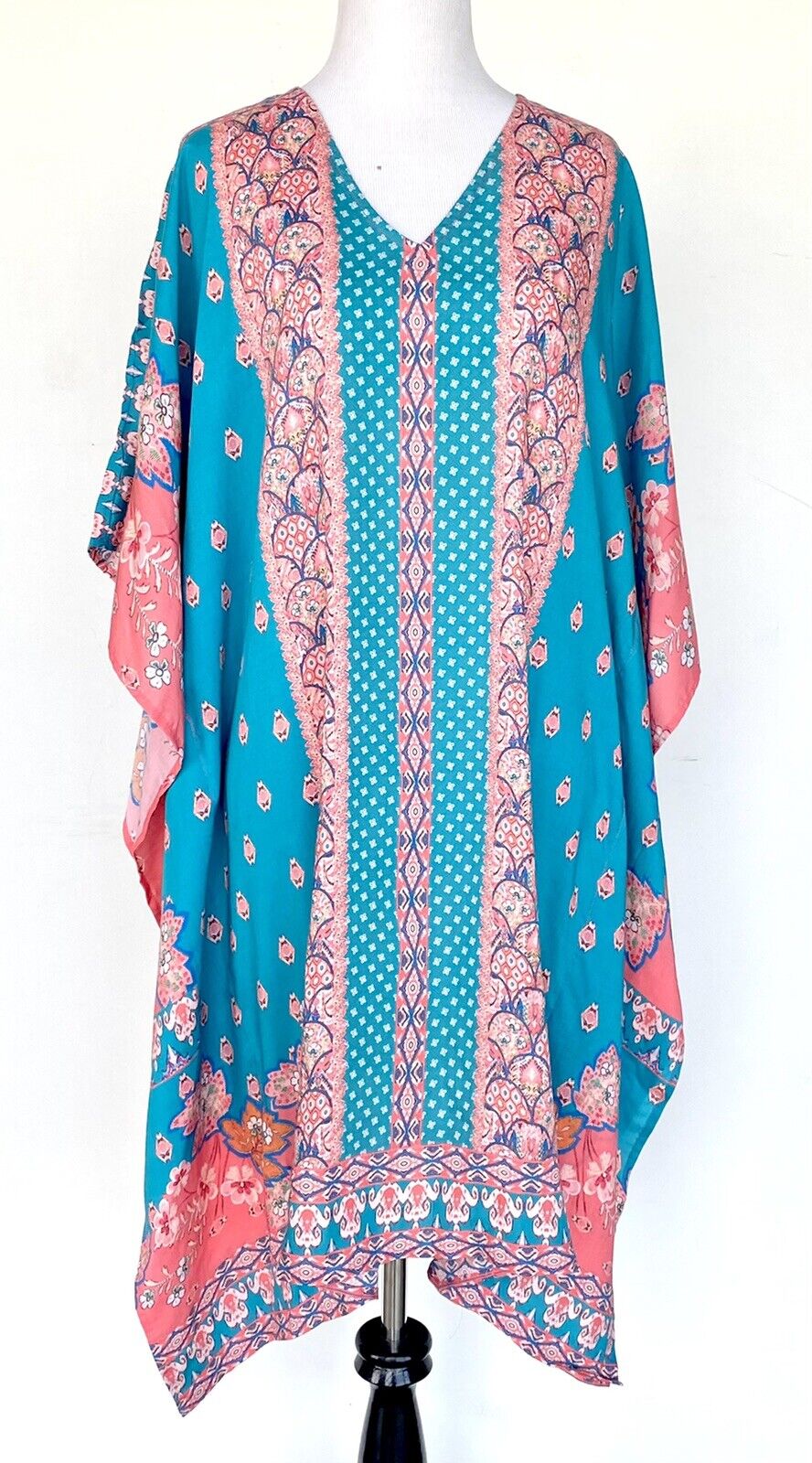 Sundance Feathers by Tolani Veera Cover up Retail $118 Price $59 XS