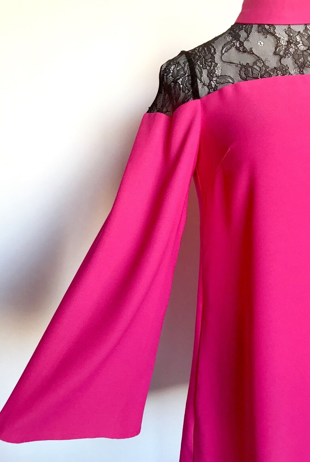 Nicole Miller  Black & Pink Lace Neck Dress NWT Retails $138 Price $45 Size 4