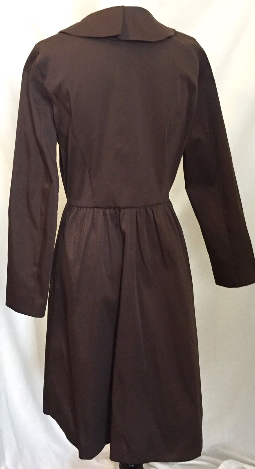 Carolina Herrera Brown Ruffle Coat Retails $910 NWT Price $298 Size S