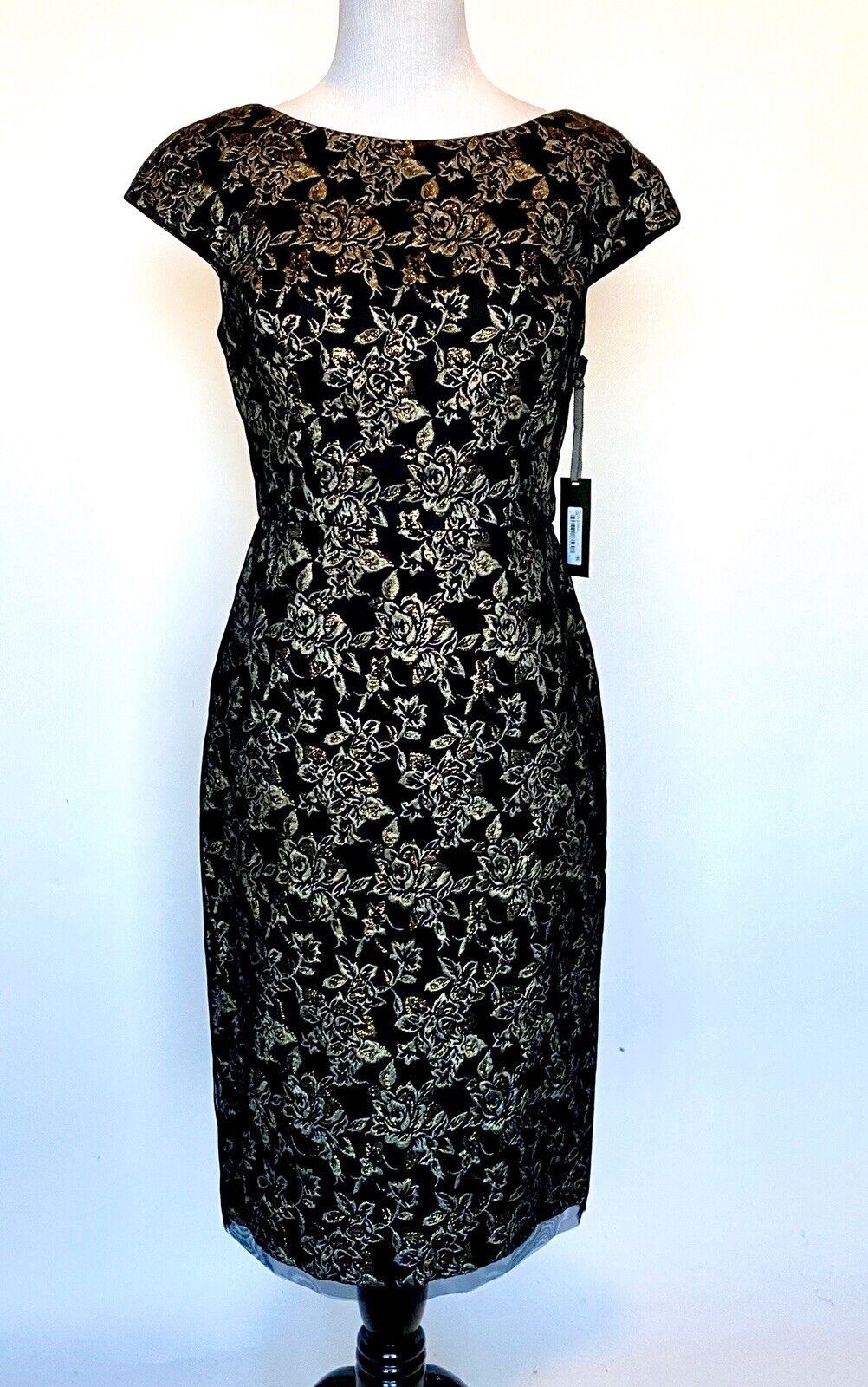 Vera Wang Black & Gold Metallic Party Cocktail Dress 2 Retail $299 Price $98 NWT