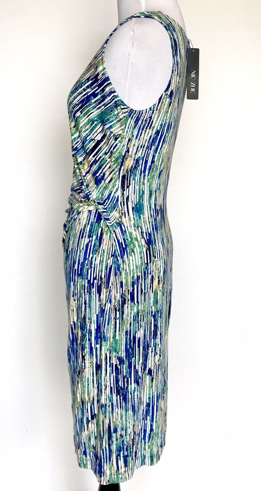 Nic + Zoe Twist Stretch Dress. NWT Size PP ( XSP)Retail $168 Price $69