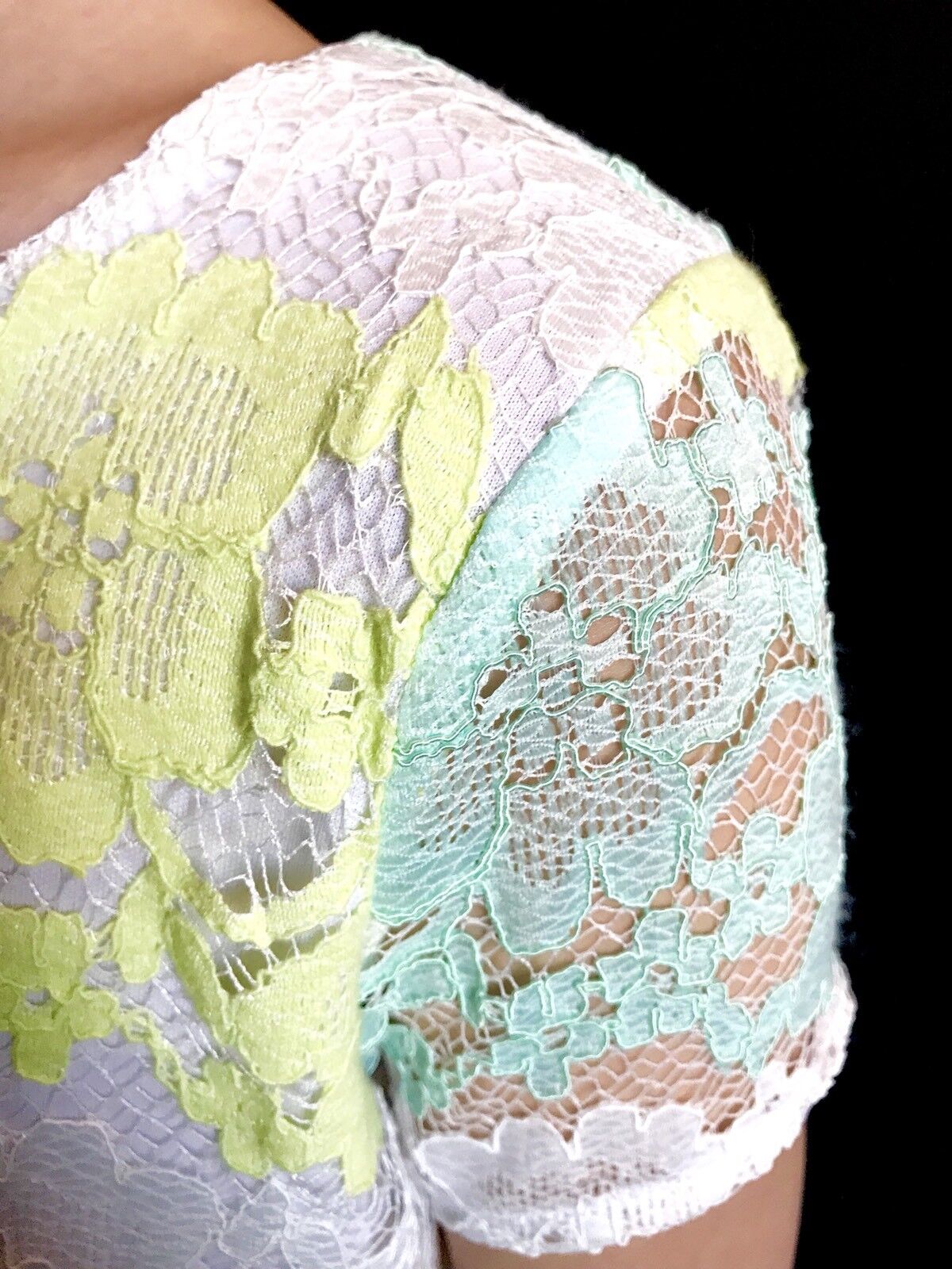 Blush Green And White Lace Dress. Age 14 Keyhole Back Retails $64 Price $28 NWT