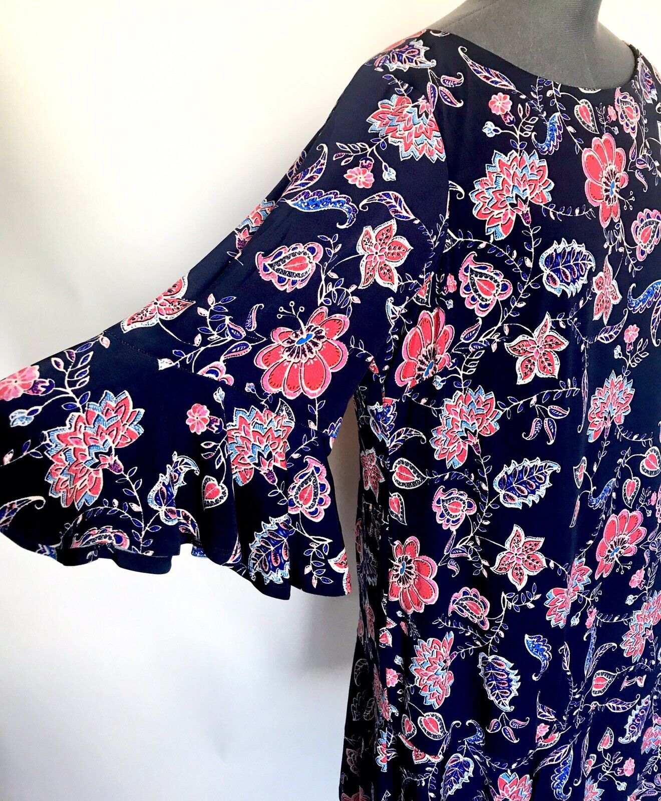 Eliza J Bell Sleeve Scoop Back Floral Dress Retail $128 Price $64 20W NWT