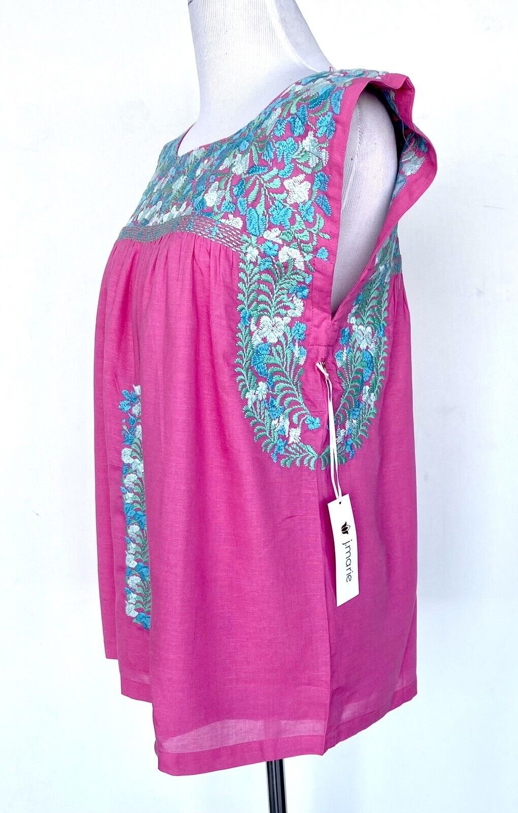 J Marie embroidered Linen Hannah Top size XS Retail $102 Price $56 Blue Pink
