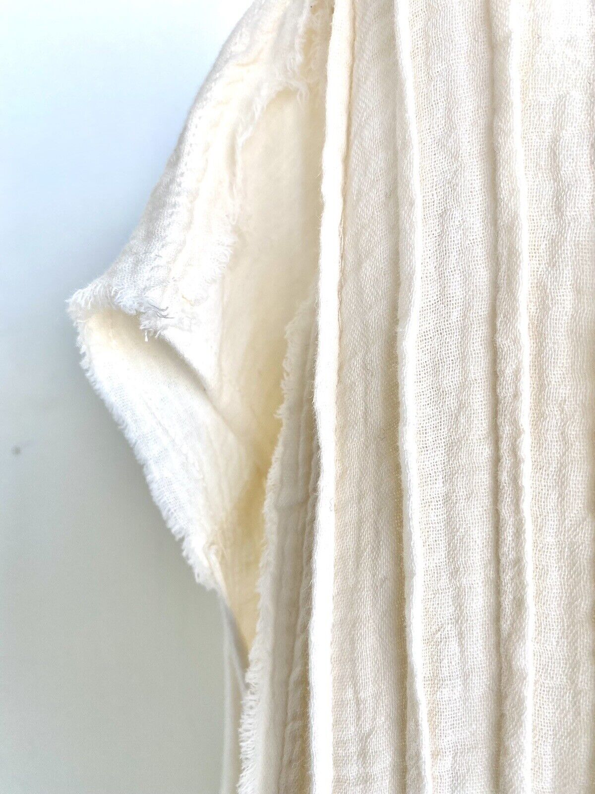 Oli & Hali oversized ivory Raw Edge cotton blouse Price $46 Small