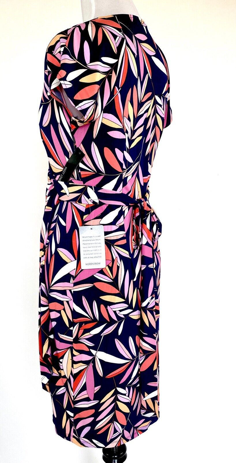 Maggy London Wrap Stretch Leaf  Dress NWT Retail $118 Price $54 Size 2