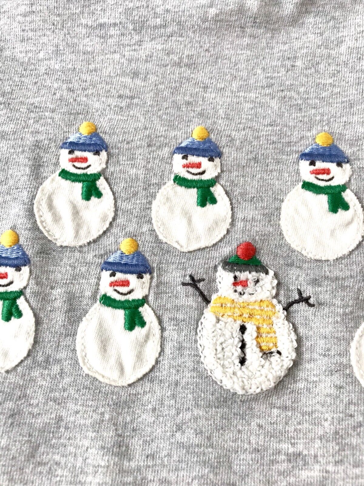 Mini Boden Grey Marl Snowmen Appliqué Top 6-12 Month Retail $25 Price $18.79 NWT