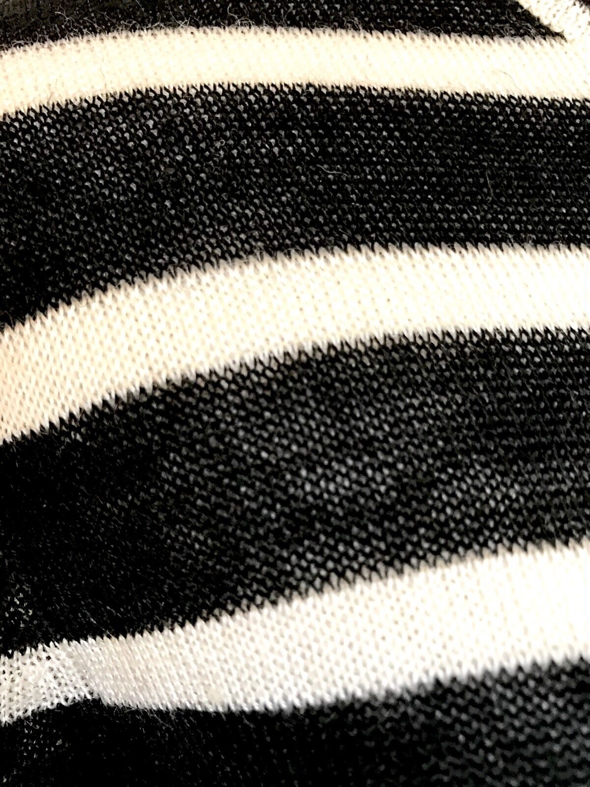 Scotch & Soda Black Stripe Sweater & Necklace  NWT Retail $109 Price $50 Sz XS