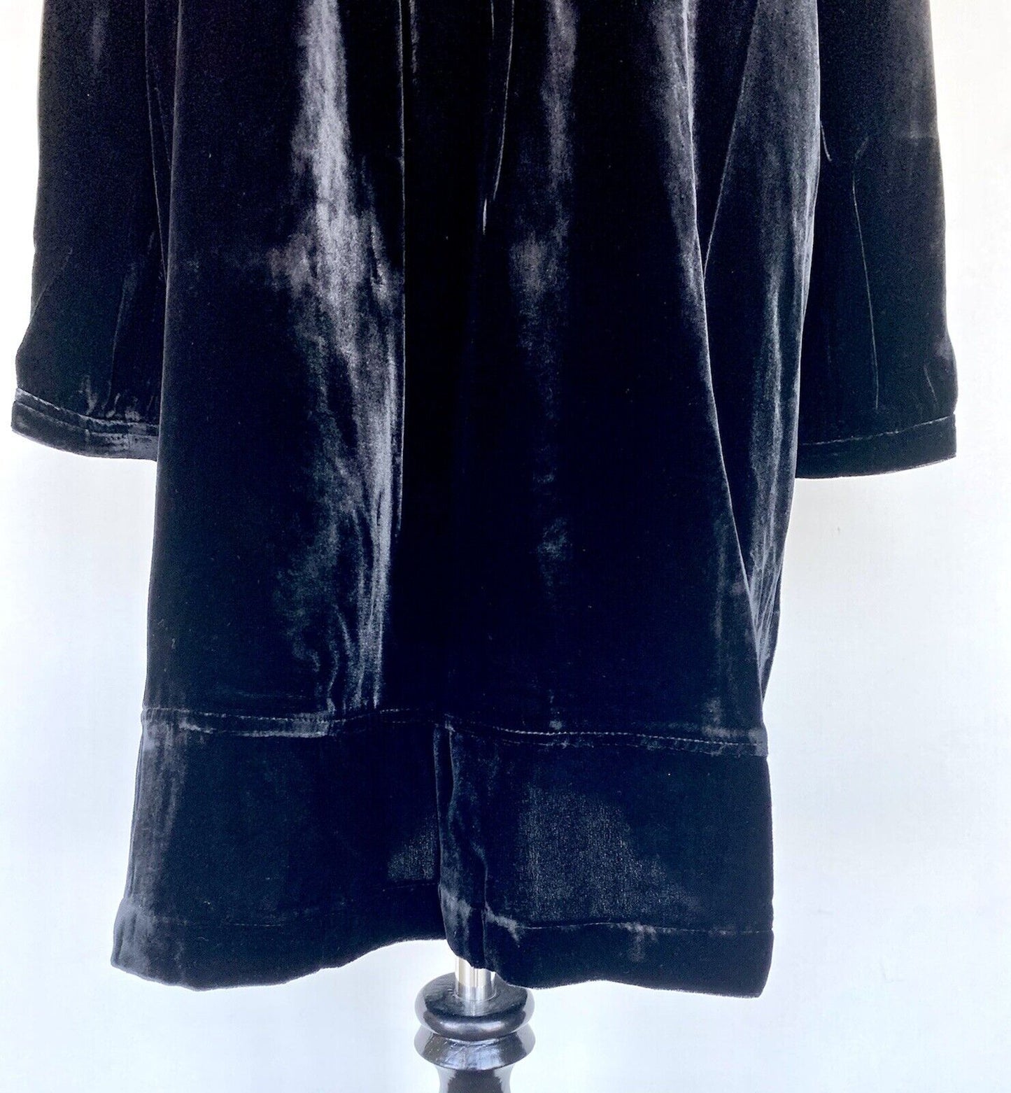 Sundance Enchantment Velvet Silk Mix Dress Retail $188 Price $92 NWT Size XS